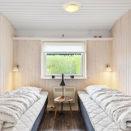 2 Bedroom Nice Home In Børkop Eksteriør billede