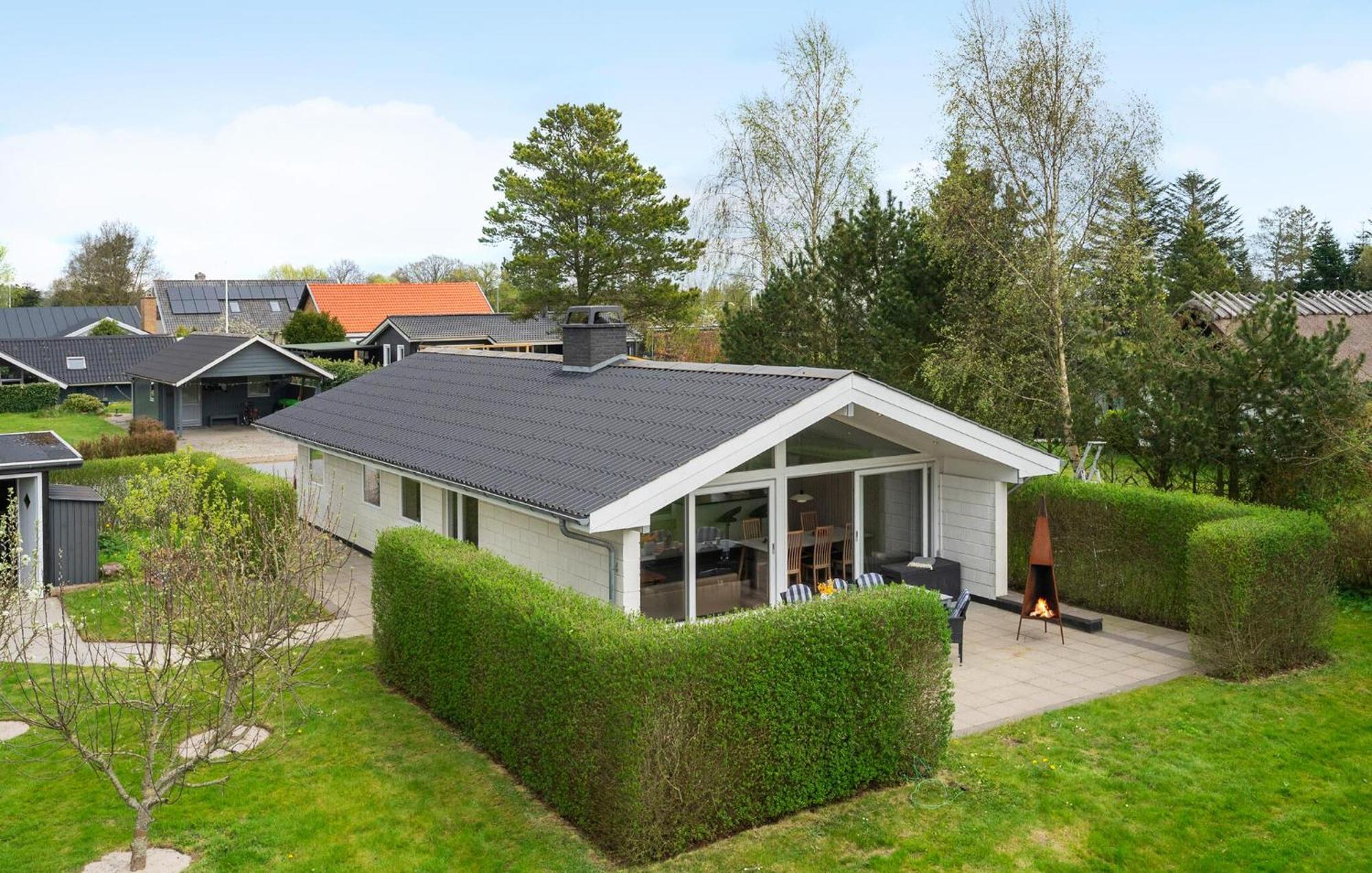 2 Bedroom Nice Home In Børkop Eksteriør billede
